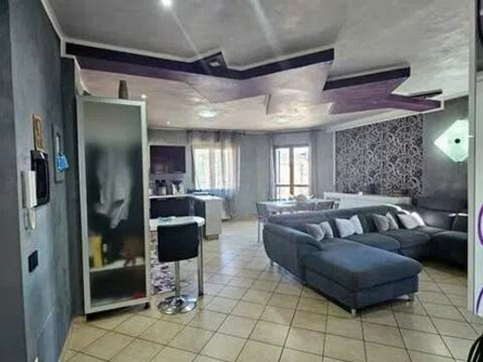 Appartamento quadrilocale in vendita in Via Giovanni Patari, Mater Domini Cavita, Catanzaro