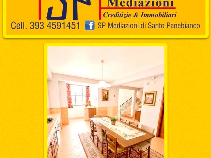 Casa con 5 locali in vendita in Via Paolo Vasta, Centro, Aci Sant'Antonio
