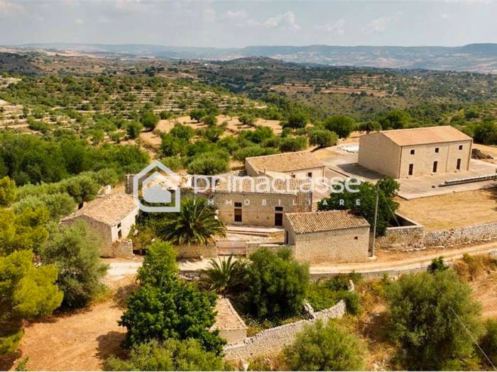 Casa con 6 locali in vendita in Campanella Gianforma, Modica