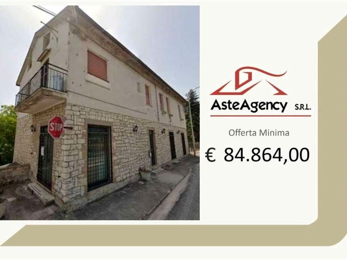 Casa con 5 locali in vendita in Via Monte Catria, Buonconsiglio Colombara, Frontone