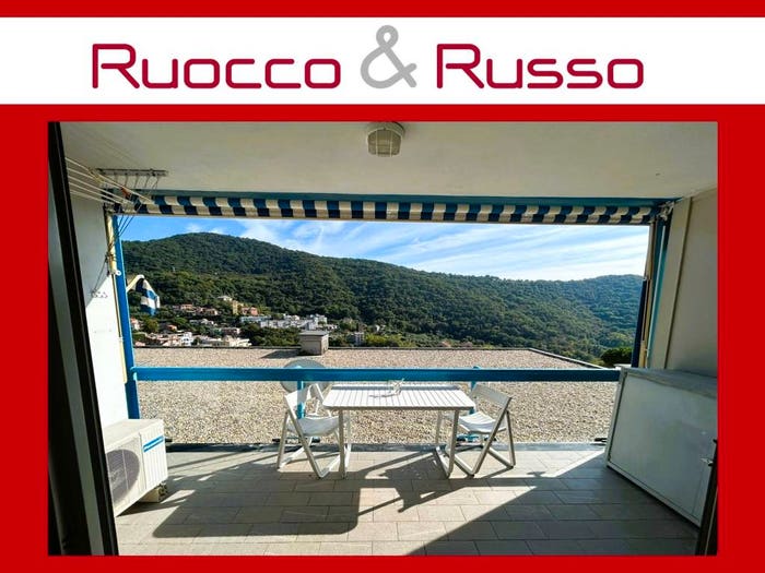 Appartamento trilocale in vendita in Via Val Trebbia, Molassana, Genova