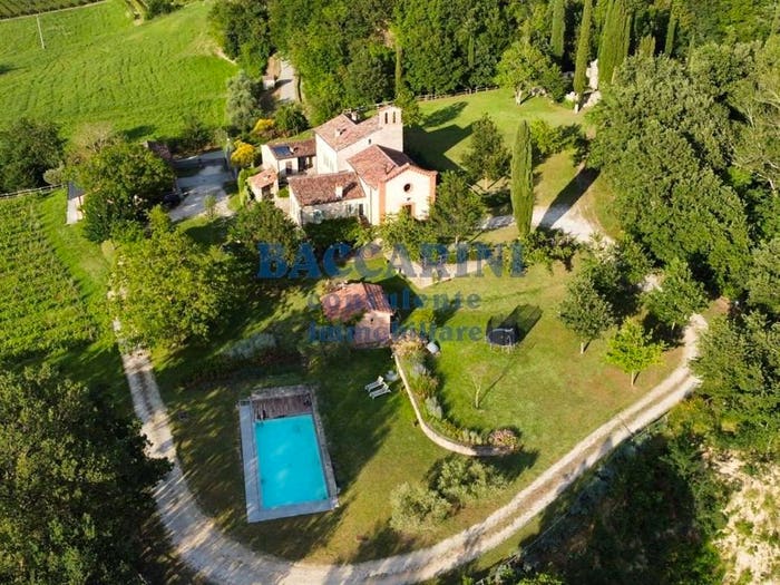 Casa con 6 locali in vendita in VIA CAMPIUME, Brisighella