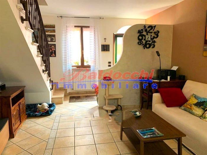 Casa con 6 locali in vendita in Sassonia, Fano