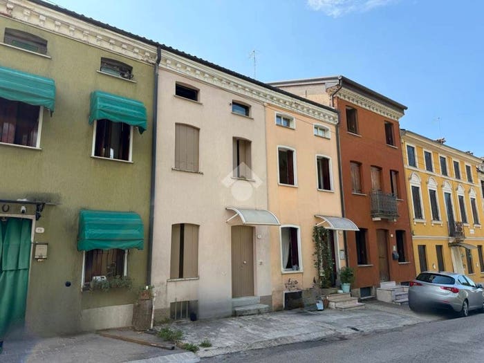 Casa trilocale in vendita in Via Panica, Centro, Marostica