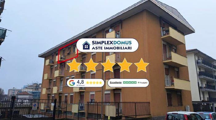 Appartamento trilocale in vendita in Via ENRICO DELL'ACQUA, Tribunale, Busto Arsizio