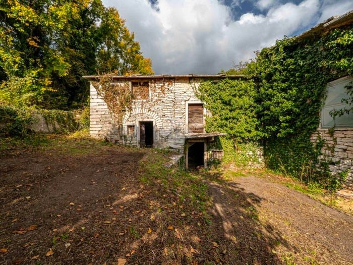Casa monolocale in vendita in Contrada Crestena, Sant'Anna d'Alfaedo