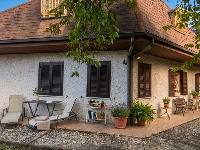 Casa con 6 locali in vendita in Vocabolo Resano, Orte