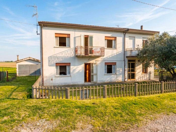 Casa quadrilocale in vendita in Via Paolo Bentivoglio, Zelo, Giacciano con Baruchella