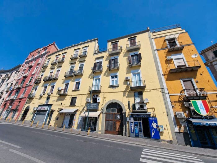 Appartamento con 5 locali in vendita in Via Salvator Rosa, Piazza Canneto Salvator Rosa, Napoli