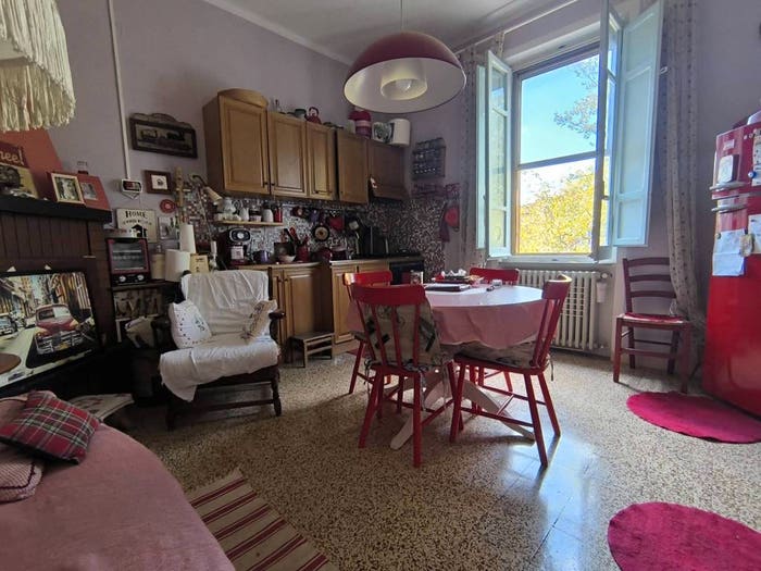 Appartamento con 5 locali in vendita in Viale Firenze, Viale Firenze Paciana, Foligno