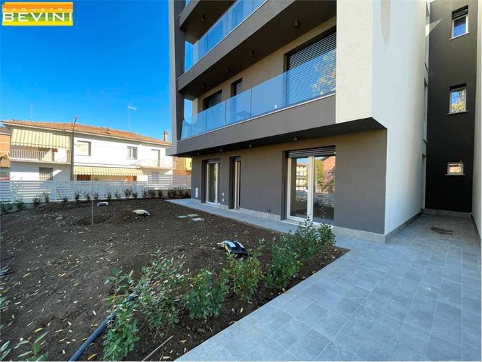 Appartamento quadrilocale in vendita in via della conciliazione, Centro, Castelnuovo Rangone