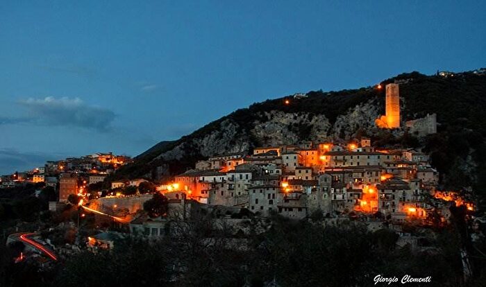 Appartamento bilocale in vendita in Poggio Catino
