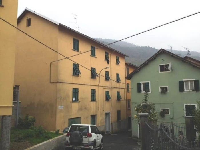 Appartamento quadrilocale in vendita in Via Benedetto Macciò, Centro, Masone