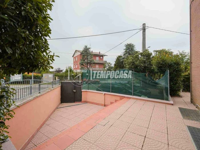 Casa quadrilocale in vendita in Via Piumazzo, Castelfranco Emilia