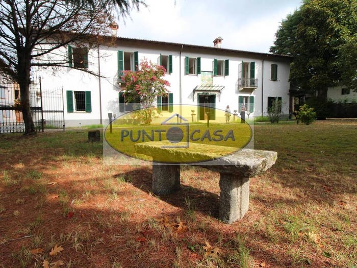 Casa con 6 locali in vendita in Via Roma, Orio Litta