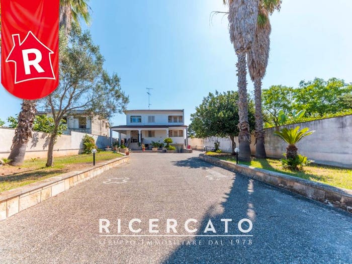 Casa con 6 locali in vendita in Via Martiri delle Foibe, Caracci, Lecce