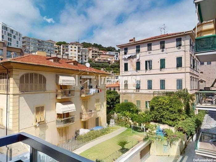 Appartamento trilocale in vendita in Via Torino, Centro, Finale Ligure