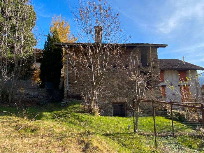 Casa quadrilocale in vendita in Borgata Villaretto Superiore, Villaretto, Roure