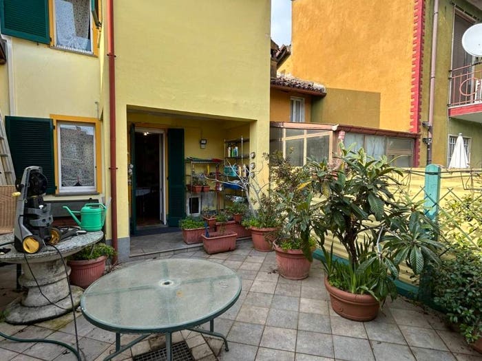 Appartamento trilocale in vendita in Via Leopoldo Nobili, San Leonardo, Linarolo