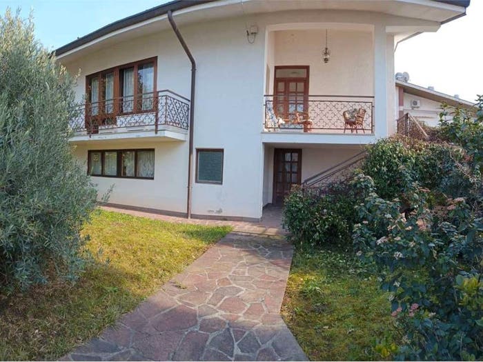 Casa con 5 locali in vendita in Via Terza Armata, Centro, Gorizia