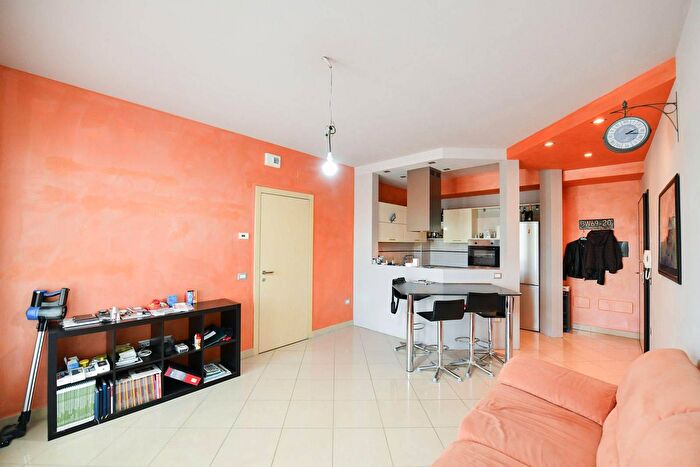 Appartamento trilocale in vendita in Via Salvo d'Acquisto G, Ravarino