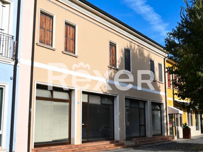 Casa con 6 locali in vendita in Via San Giuseppe, Centro, Lozzo Atestino