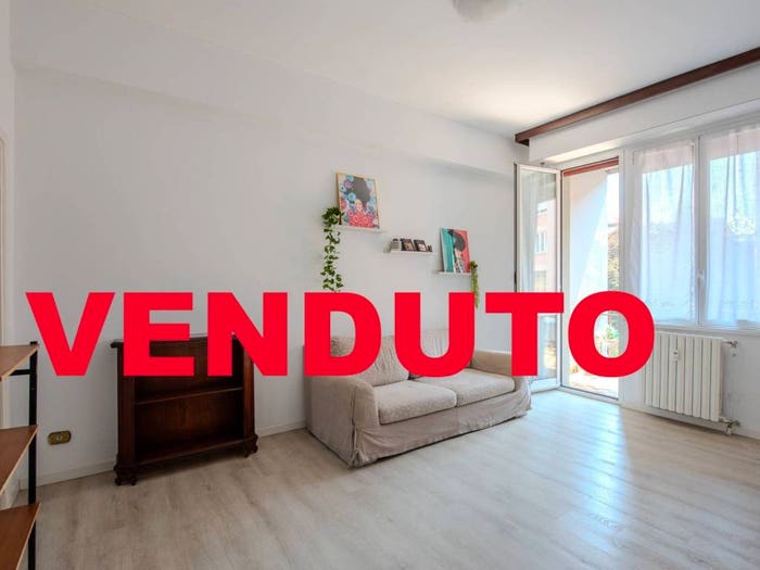 Appartamento trilocale in vendita in Via Cesare Ajraghi, Certosa, Milano