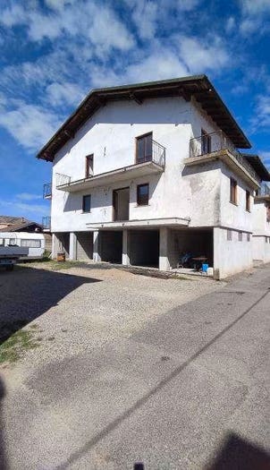 Appartamento con 5 locali in vendita in Vicolo Tripoli Snc, Centro, Palestro
