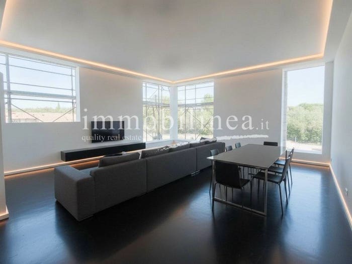 Casa con 5 locali in vendita in via danzie, Affi