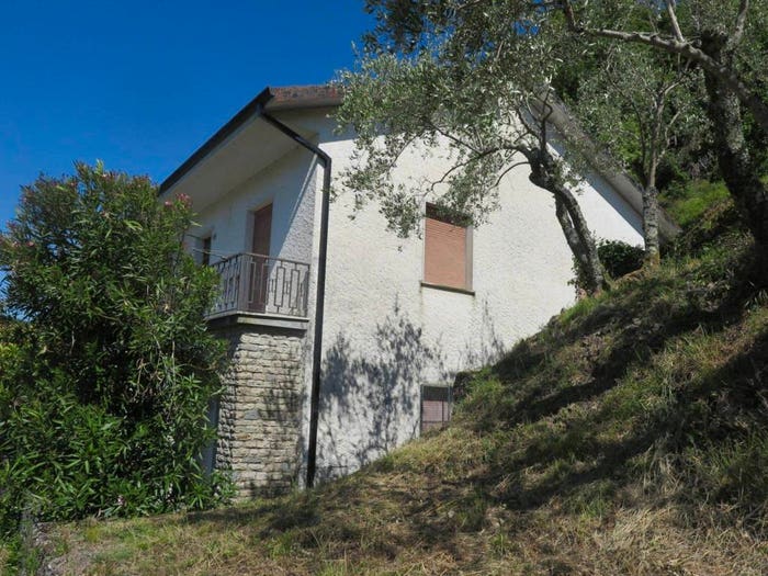 Casa quadrilocale in vendita in Via Santa Croce, L'ago, Borghetto di Vara