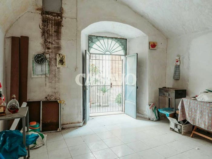 Appartamento trilocale in vendita in Via Vittorio Emanuele, Vizzini