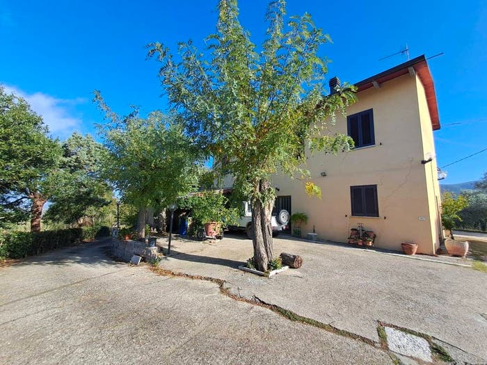 Casa con 5 locali in vendita in Strada provinciale, Centro, Alviano