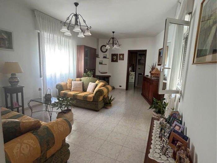Casa con 5 locali in vendita in Via Sant'Agata, Centro, Marcignago