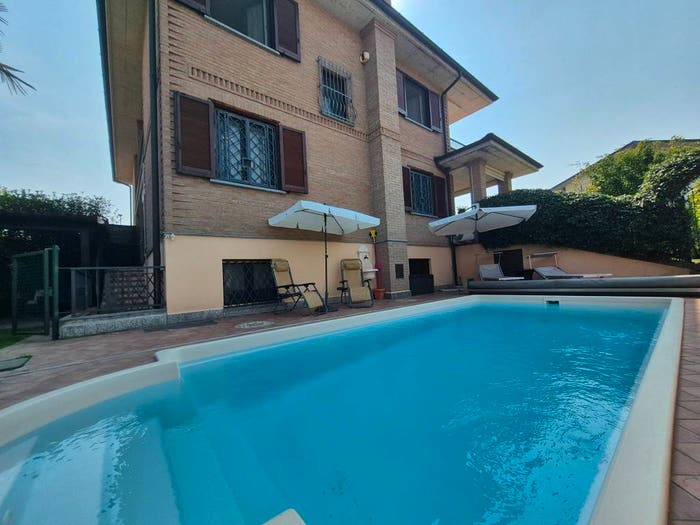 Casa quadrilocale in vendita in Via Cesare Angelini, Centro, Landriano