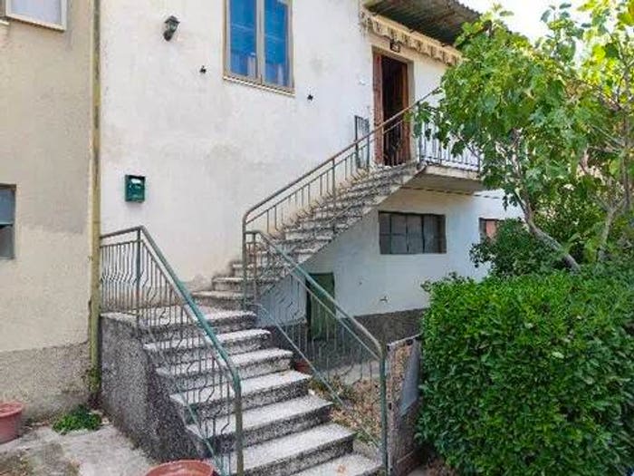 Appartamento quadrilocale in vendita in Via Pogi SNC, Laterina Pergine Valdarno