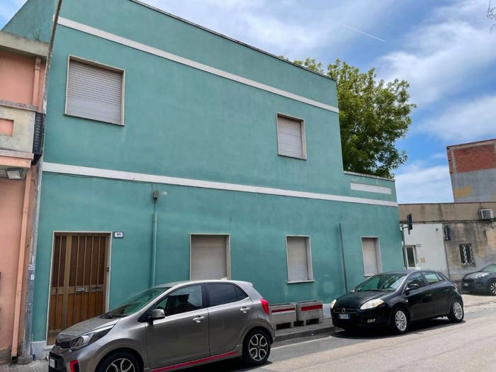 Casa con 6 locali in vendita in Via Roma, Sestu