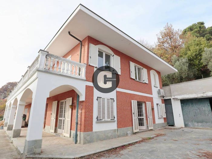 Appartamento quadrilocale in vendita in Via Barbara Allason, Pecetto Torinese
