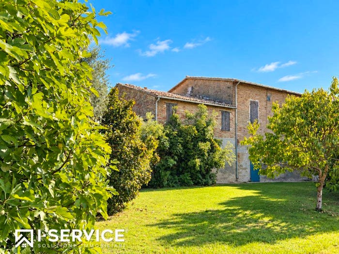 Casa con 6 locali in vendita in Via Violaro Vecchio, Santo Stefano Gambellara, Ravenna