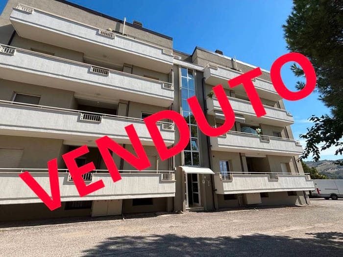 Appartamento quadrilocale in vendita in Via Lecce, Castelnuovo Vomano, Castellalto