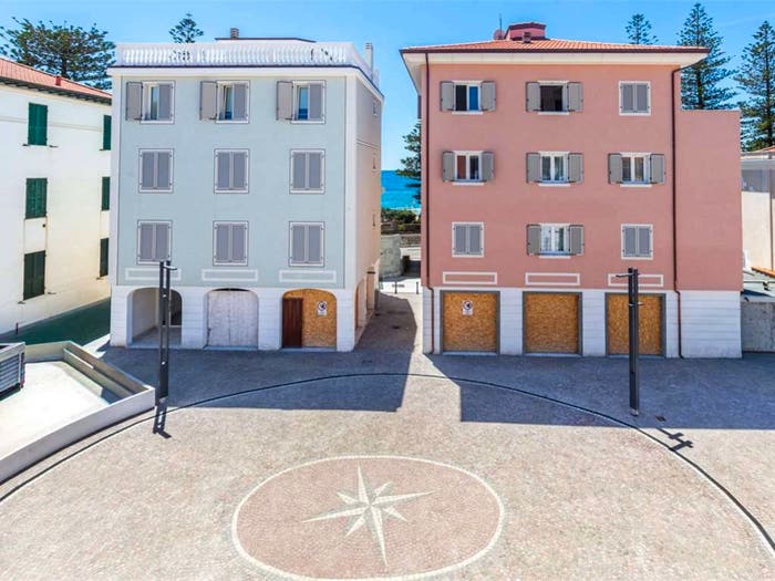 Appartamento trilocale in vendita in Via Vittorio Emanuele II, Centro, Bordighera