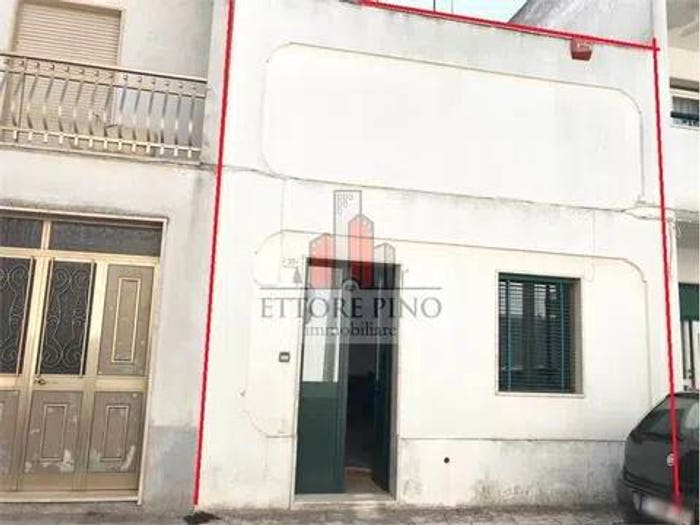 Casa bilocale in vendita in Via Marina No Number, Centro, Alliste