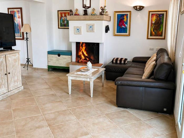 Casa con 6 locali in vendita in Via Mosca, Viale Aldo Moro Ospedale Vecchio, Olbia