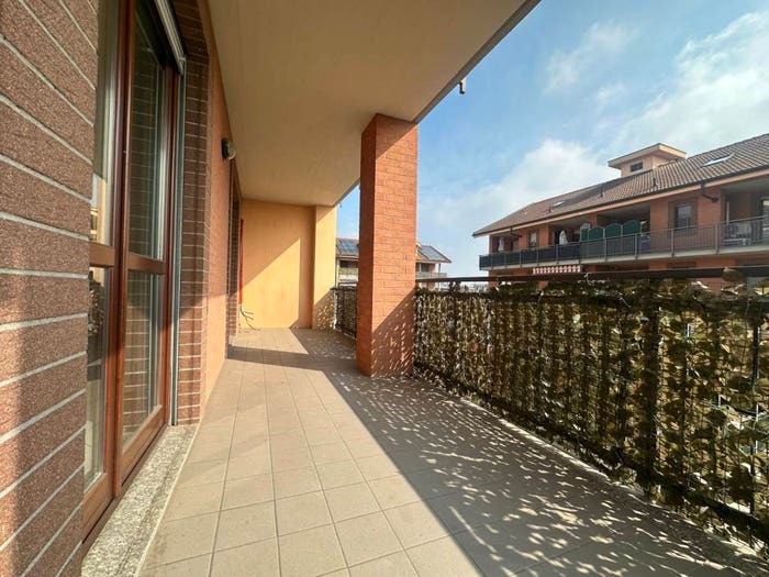 Appartamento quadrilocale in vendita in Via Gioacchino Rossini, Centro, Beinasco