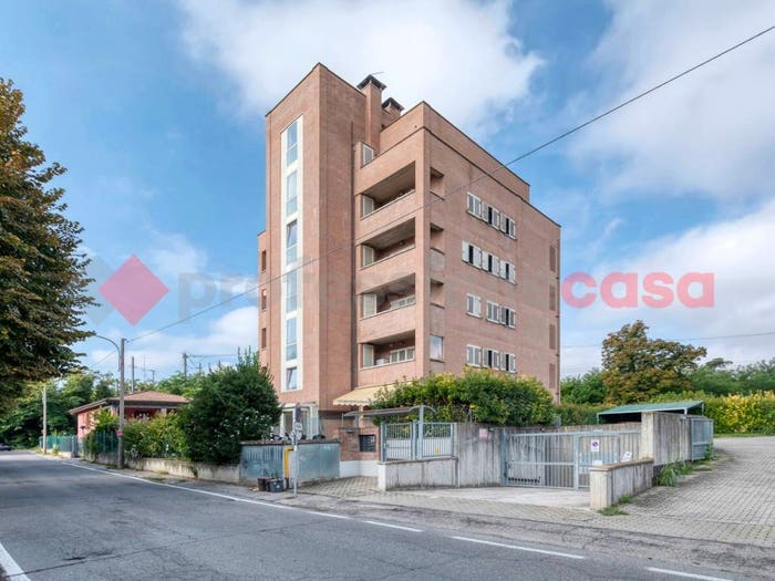 Appartamento bilocale in vendita in Via Del Terrapieno, Massarenti, Bologna