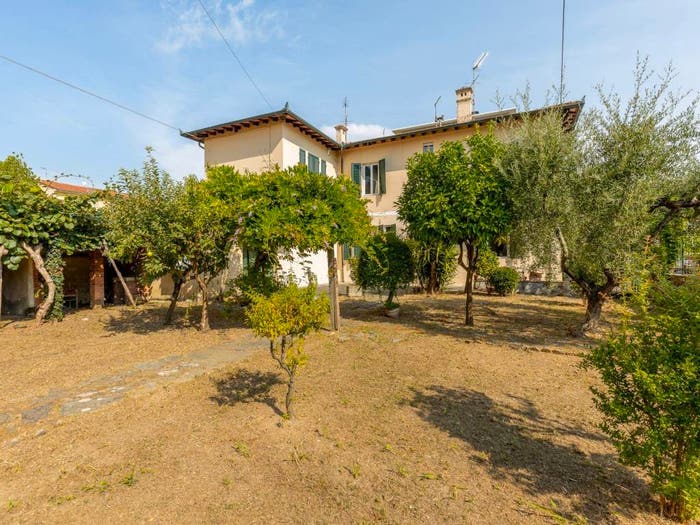Casa con 6 locali in vendita in Via Raffaele Baralli, Sant'Anna, Lucca