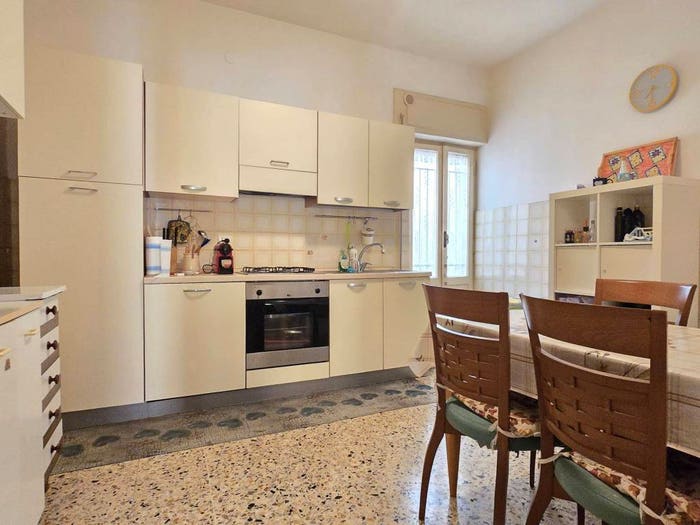 Appartamento bilocale in vendita in Via della Libertà, Centro, Nettuno