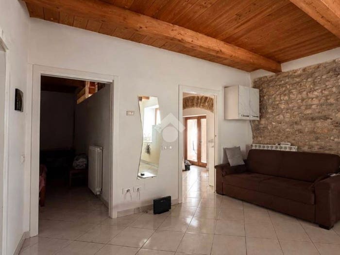 Appartamento bilocale in vendita in Via degli Orti, Centro, Narni