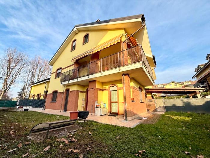 Appartamento quadrilocale in vendita in Viale Giacomo Matteotti, Nichelino
