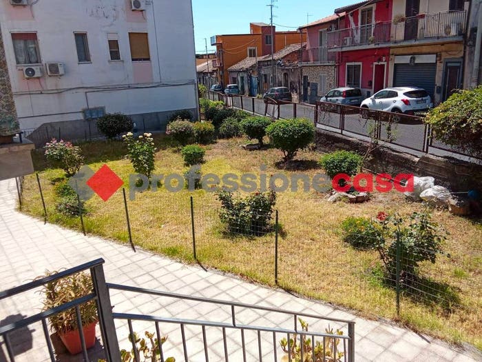 Appartamento bilocale in vendita in Largo Campania, Palermo Indipendenza, Catania