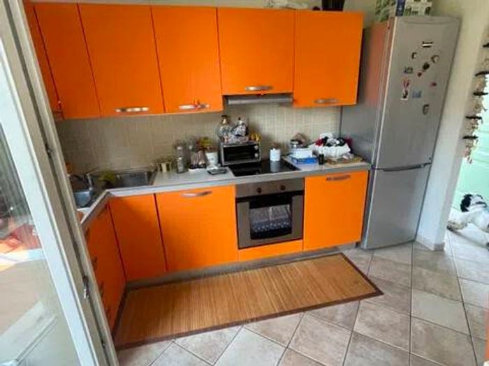 Casa bilocale in vendita in Viale Della Repubblica, Ronchi Poveromo, Massa